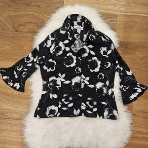 Vintage NWOT Black Floral Button-Front Blouse with White Flower Print